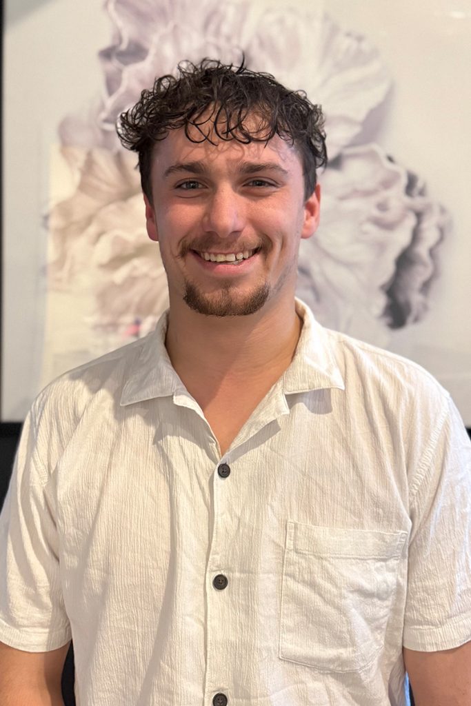 Riley Tunnicliffe Colour - Riley Tunnicliffe